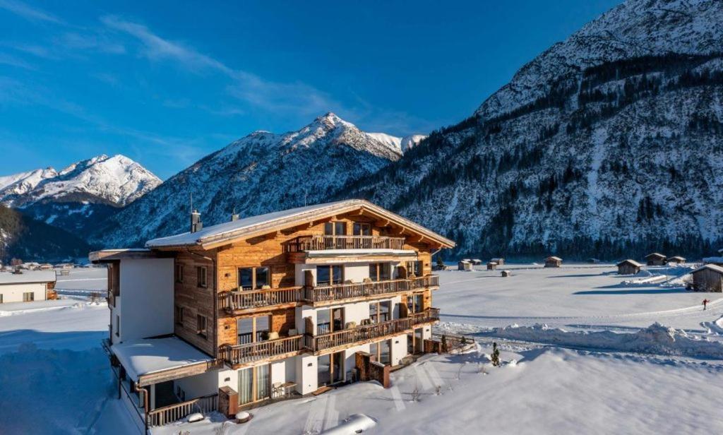 Naturparkgut Holzgau Extérieur photo